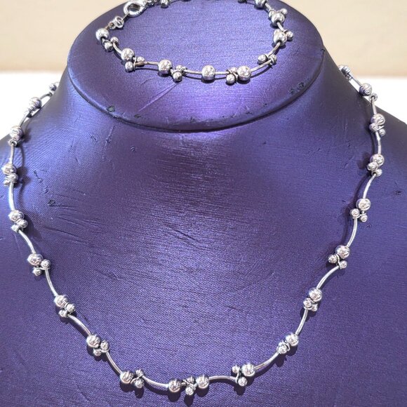 PLAYFUL Silver Link Ball Beaded Necklace and Bracelet Set from Premier Designs - Picture 7 of 12
